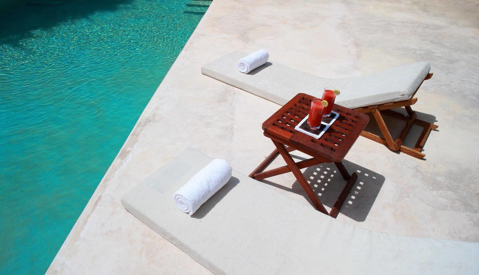 Hotel The Red Pepper House Lamu Esterno foto