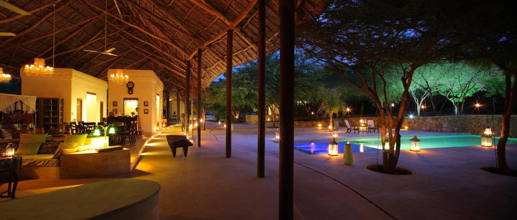 Hotel The Red Pepper House Lamu Esterno foto