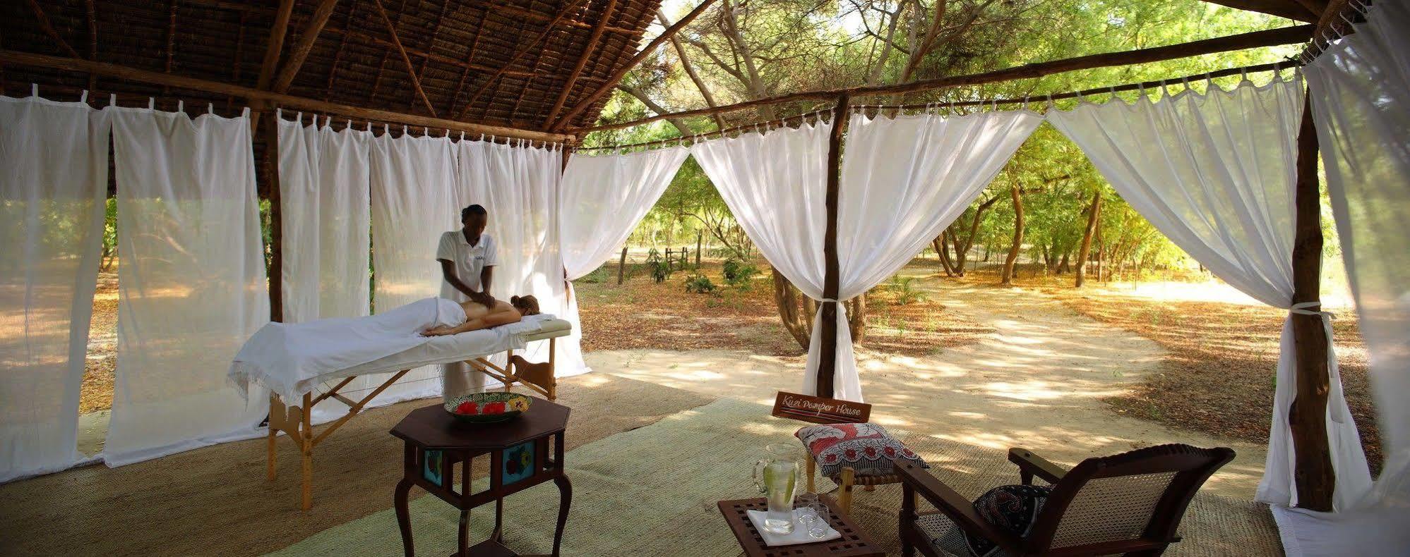 Hotel The Red Pepper House Lamu Esterno foto
